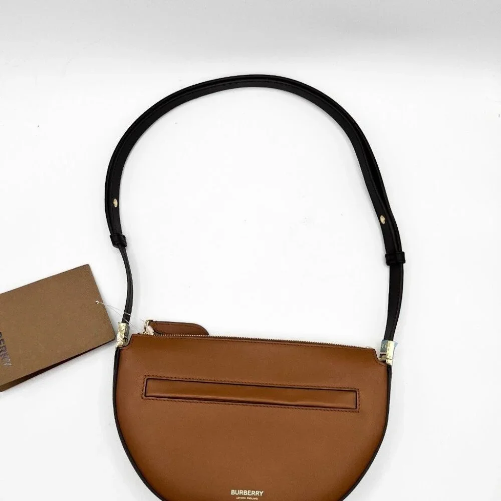 Burberry Olympia small shoulder bag in brown - Picture 5 of 12